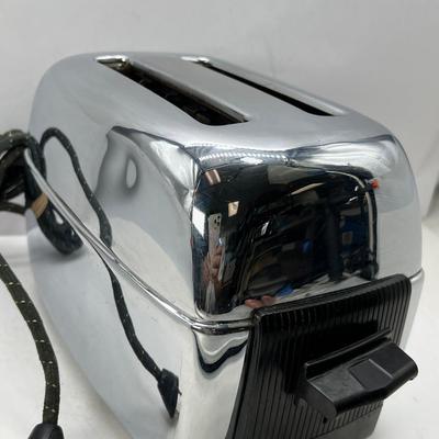 Montgomery Ward Automatic pop up Toaster