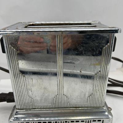 Landers Frary and Clark double pull down toaster