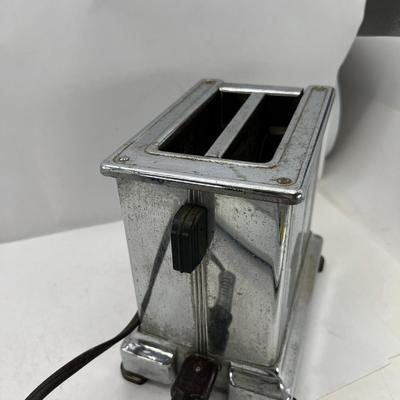 Landers Frary and Clark double pull down toaster
