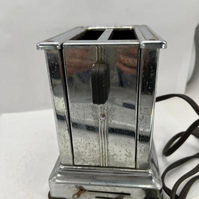 Landers Frary and Clark double pull down toaster