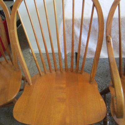 4 dinning room chairs. Will deliver - see description.