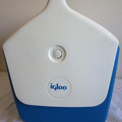 Igloo Playmate cooler