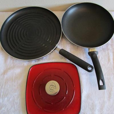 Pans and Panini press