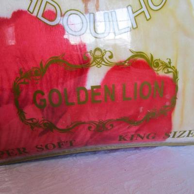 King Size blanket - new