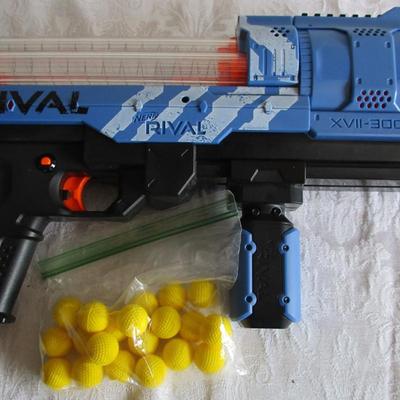 Nerf Rival XVII-3000 gun