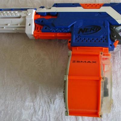 Nerf N-strike Elite Stryfe