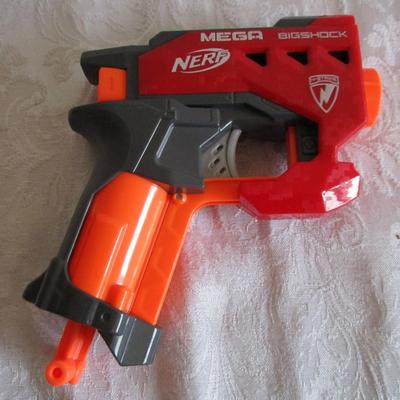 Nerf Mega Bishock and Maverick REV-6