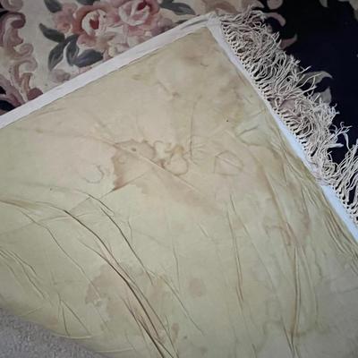 8’ x 5’ Floral Area Rug (P-RG)