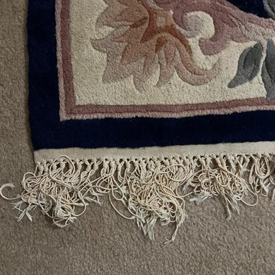 8’ x 5’ Floral Area Rug (P-RG)
