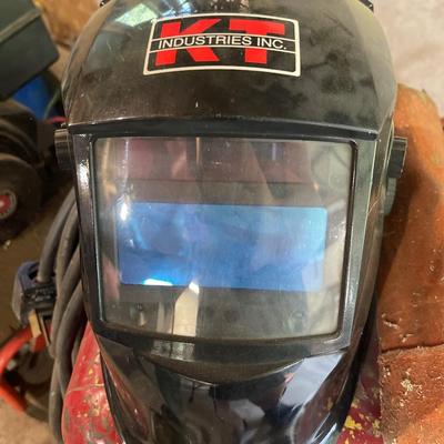 S43-Welder, welders helmet, gloves plus extras