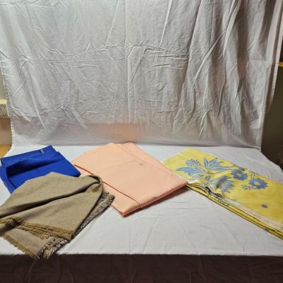 Bolts of Upholstery Fabric, Cotton, Felt & More (BS-JS)