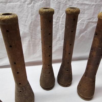 Eight Vintage Beehive Bobbin Spools (BS-JS)