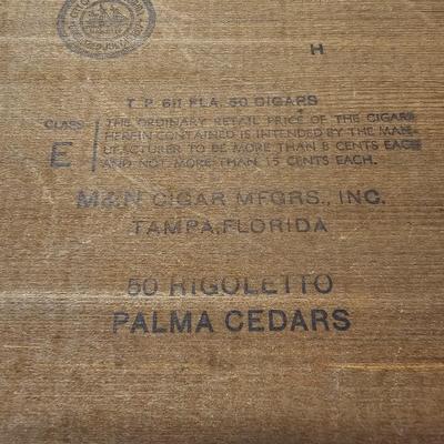 Collection of Cigar & Cigarette Containers (BS-JS)