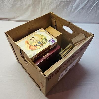 Collection of Cigar & Cigarette Containers (BS-JS)