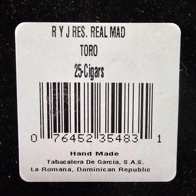 Collection of Cigar & Cigarette Containers (BS-JS)