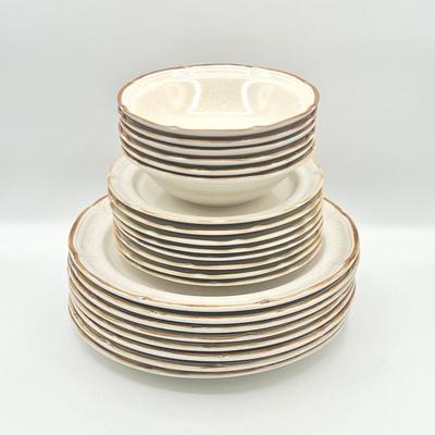 BAROQUE ~ Summer Sun ~ Stoneware ~ 22 Pieces