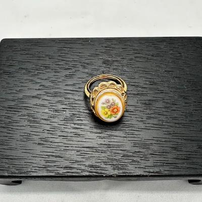 Vintage Avon Locket Ring