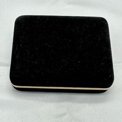 Geoffrey Beene Gold Toned Cuff Links