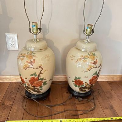 Pair of Vintage Lamp Hand Painted Chinoiserie Table Lamp / Lighting / Vintage Home Decoration-local pickup and shipping available