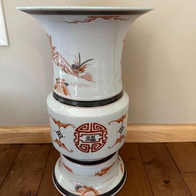 Large Chinese Vintage Porcelain Iron Red Kutani Vase with six characters mark-local pickup and shipping available