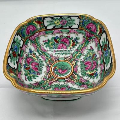 Chinese Vintage Porcelain Famille Rose Bowl-local pickup and shipping available