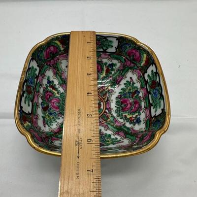 Chinese Vintage Porcelain Famille Rose Bowl-local pickup and shipping available
