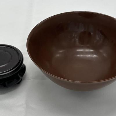 Chinese vintage porcelain bowl with six characters mark