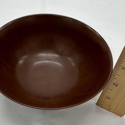 Chinese vintage porcelain bowl with six characters mark