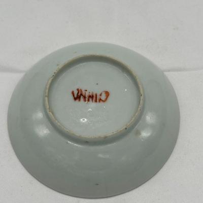 Small chinese vintage famille verte dish-local pickup and shipping available