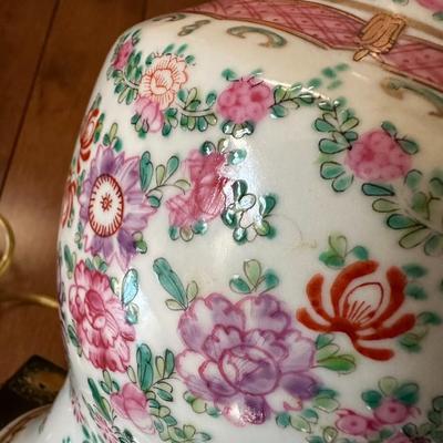 Chinese Export Porcelain Lamp-local pickup and shipping available