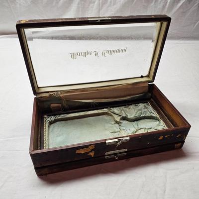 Three Unique Boxes (BS-JS)