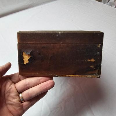 Three Unique Boxes (BS-JS)