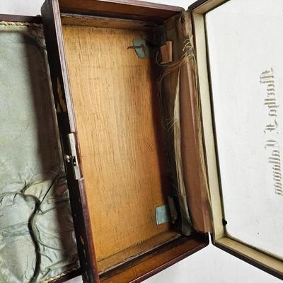 Three Unique Boxes (BS-JS)