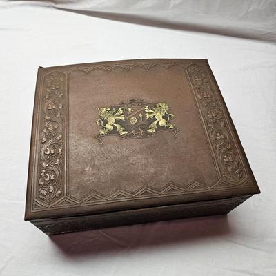 Three Unique Boxes (BS-JS)