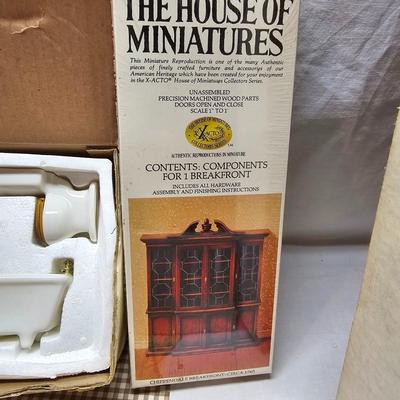 Dura Craft Miniature Farm House Kit + Furniture (BS-JS)