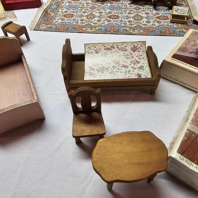 Dura Craft Miniature Farm House Kit + Furniture (BS-JS)