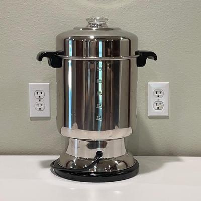DELONGHI ~ 20-60 Cup Coffee Urn With Freshness Indicator
