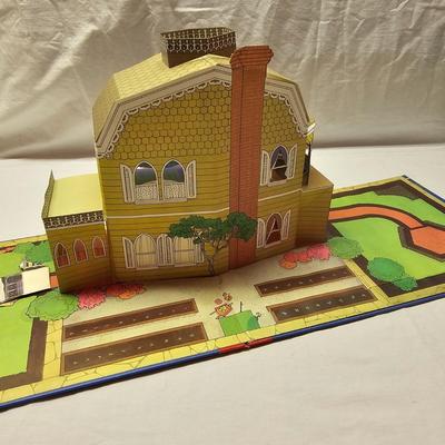 Collection of Paper Cut & Assemble Houses, Scenes and More (BS-JS)