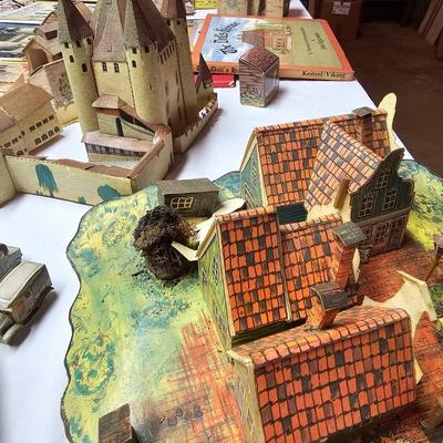Collection of Paper Cut & Assemble Houses, Scenes and More (BS-JS)