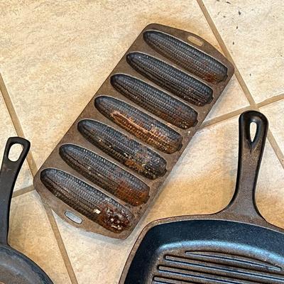 WAGNER / LODGE / CAST ~ Six (6) Assorted Cast Iron Pans