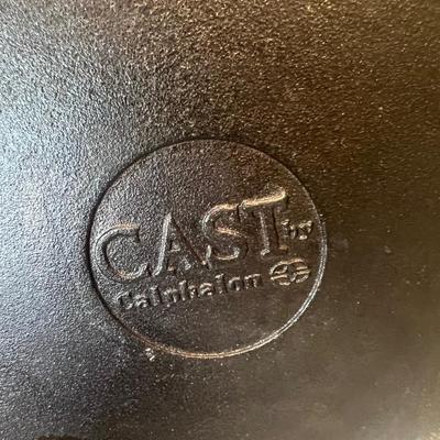 WAGNER / LODGE / CAST ~ Six (6) Assorted Cast Iron Pans