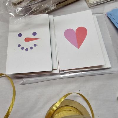Christmas & All-Occasion Gift Wrap, Bags and More (BS-JS)