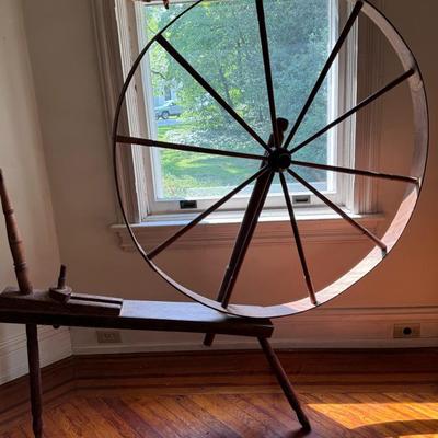 Antique Great Walking Spinning Wheel 