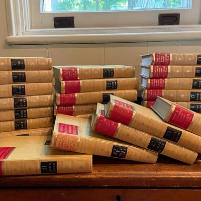 Funk & Wagnalls Encyclopedia Set 