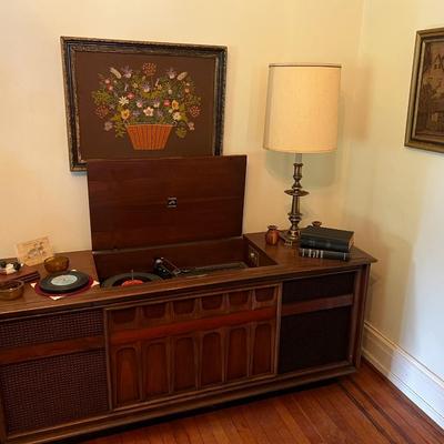 MCM 1960s "The Skagen" RCA New Vista Victrola