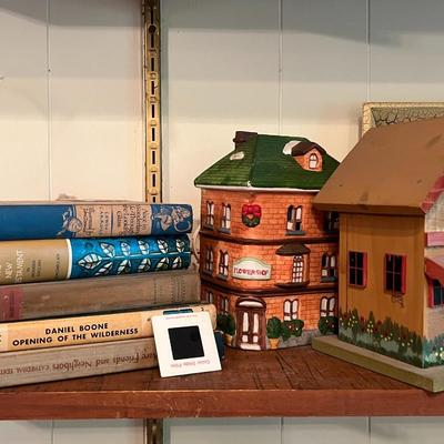 Misc Folk Décor Lot