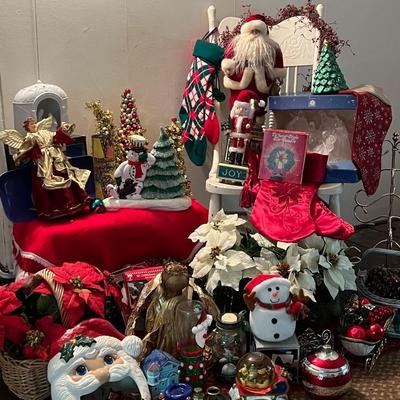Holiday Décor Lot