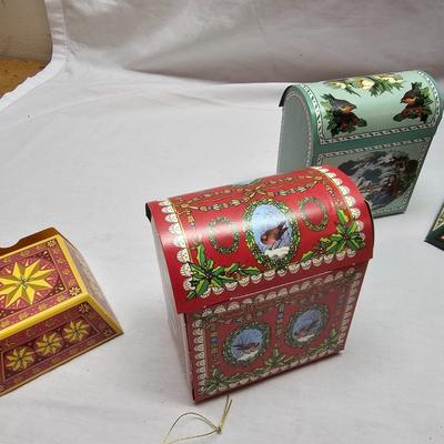 Paper Christmas Ornaments & Tags (BS-JS)