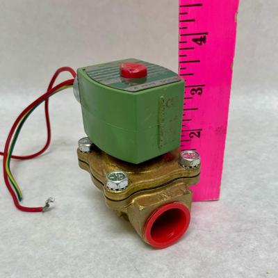 ASCO Series 8210 2-Way Solenoid Valve 8210G009 Red Hat NIB