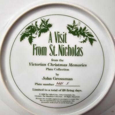 Victorian Christmas Memories Plates & Stands (BS-JS)